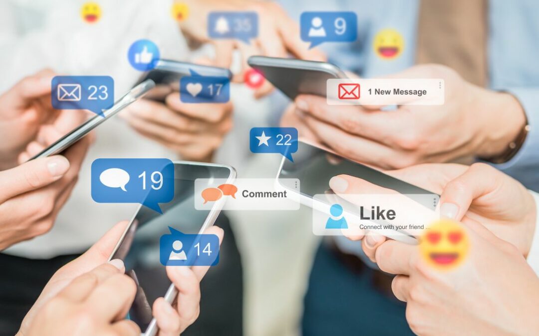 Social Media Marketing (SMM) ist eine effektive Strategie, um Kunden auf sozialen Plattformen zu erreichen